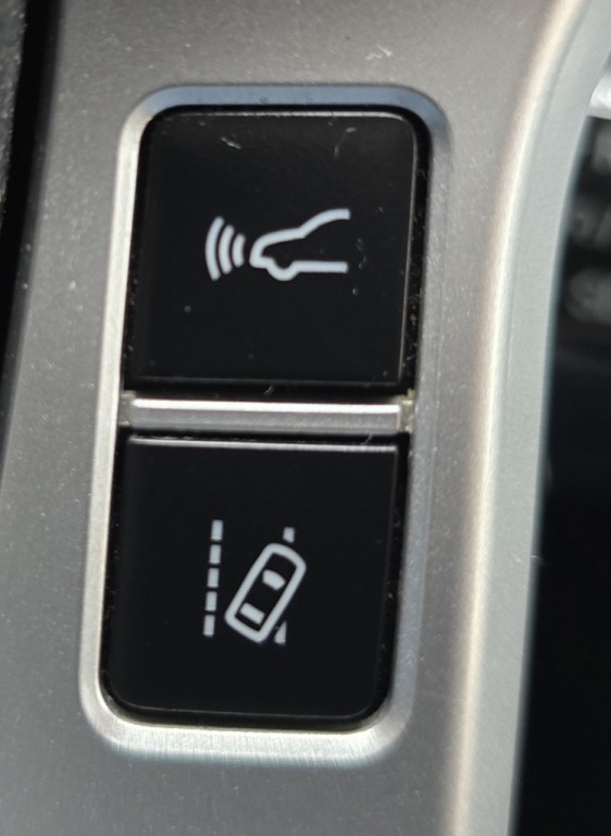 2018 Toyota Tundra Image 28