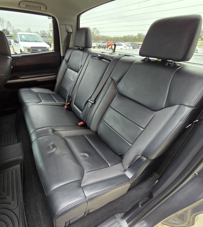 2018 Toyota Tundra Image 42