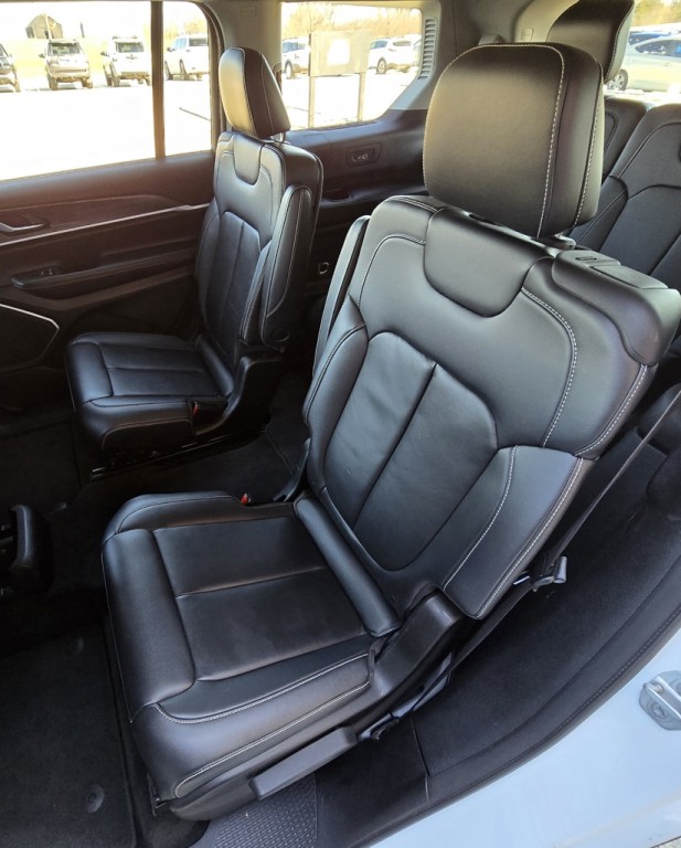 2021 Jeep Grand Cherokee Image 34