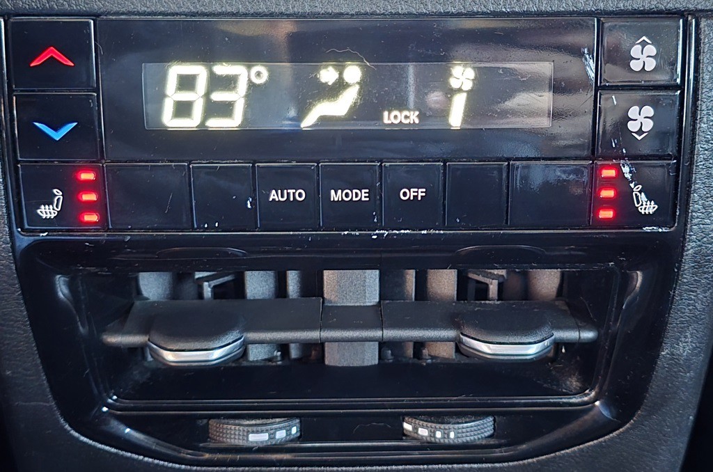 2021 Jeep Grand Cherokee Image 35