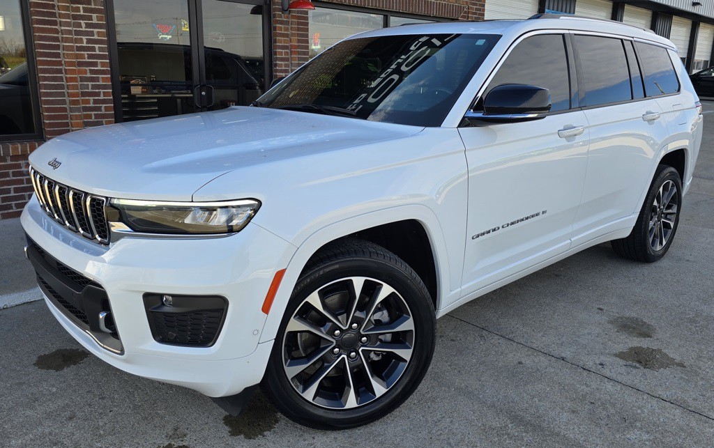 2021 Jeep Grand Cherokee Image 3
