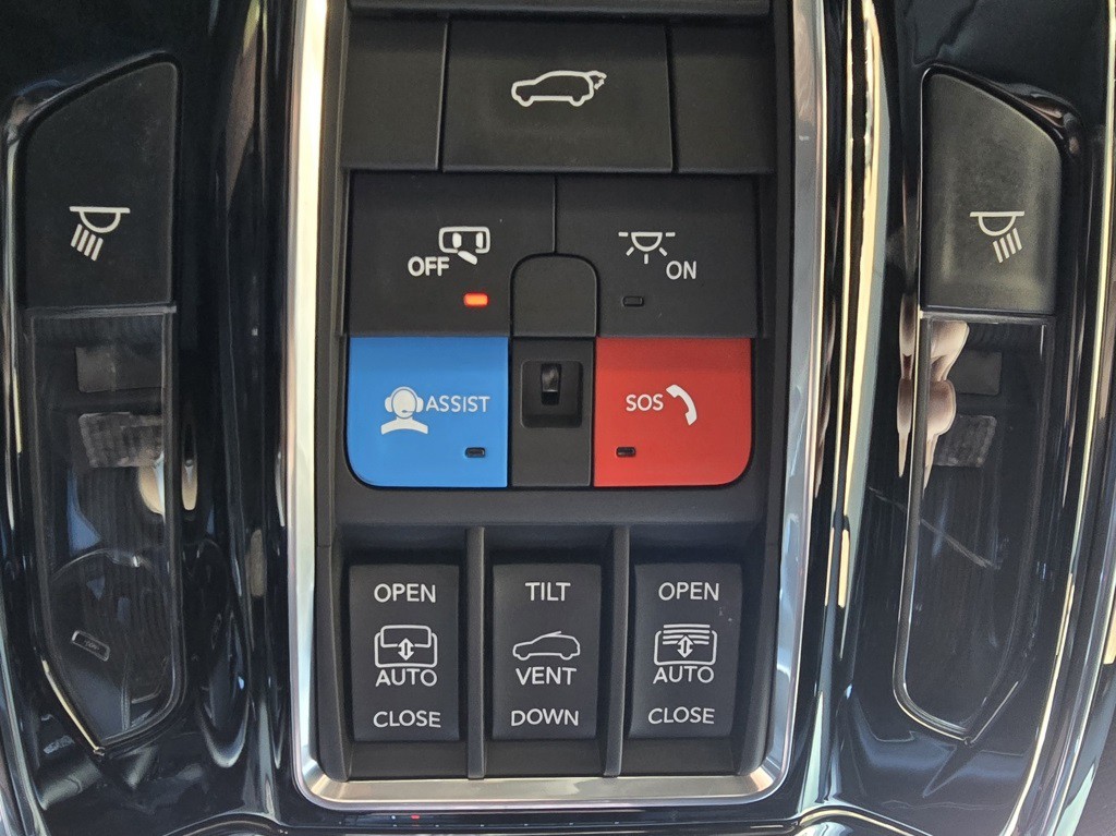 2021 Jeep Grand Cherokee Image 35