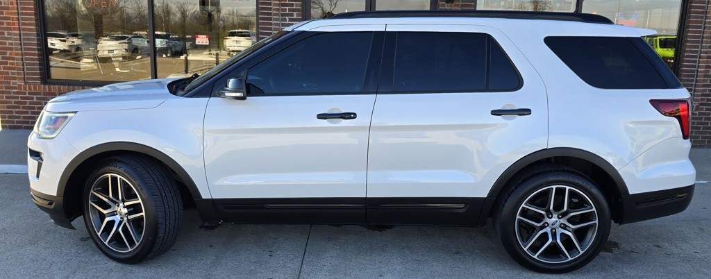 2018 Ford Explorer Image 5
