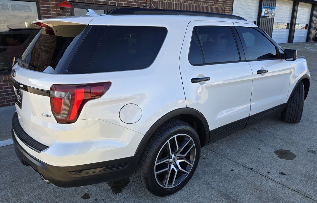2018 Ford Explorer Image 6