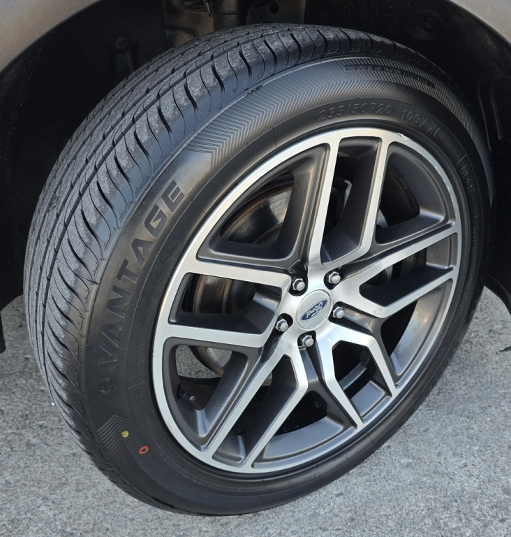 2018 Ford Explorer Image 12