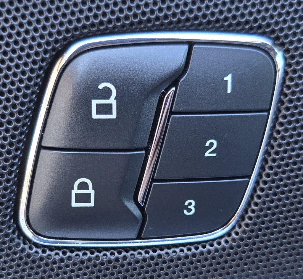 2018 Ford Explorer Image 18