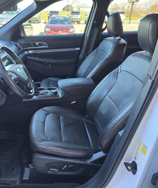 2018 Ford Explorer Image 19