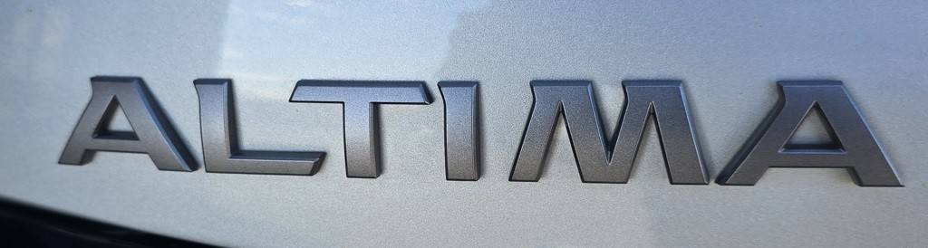 2023 Nissan Altima Image 10