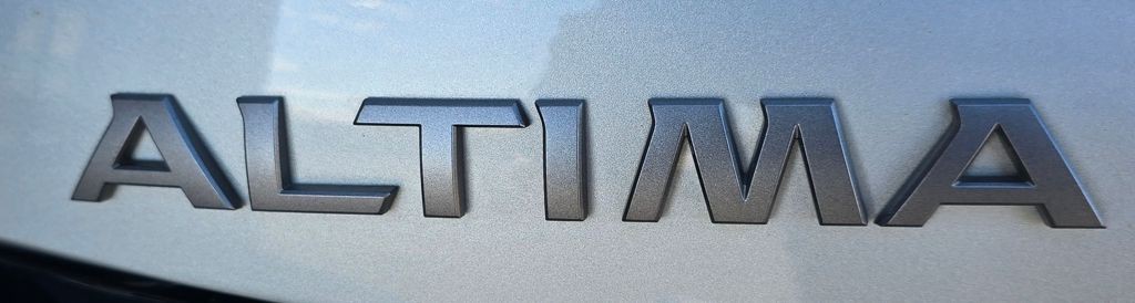 2023 Nissan Altima Image 10