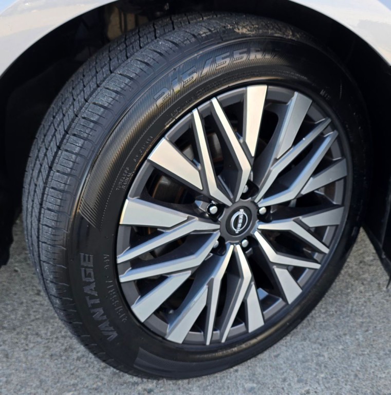 2023 Nissan Altima Image 12