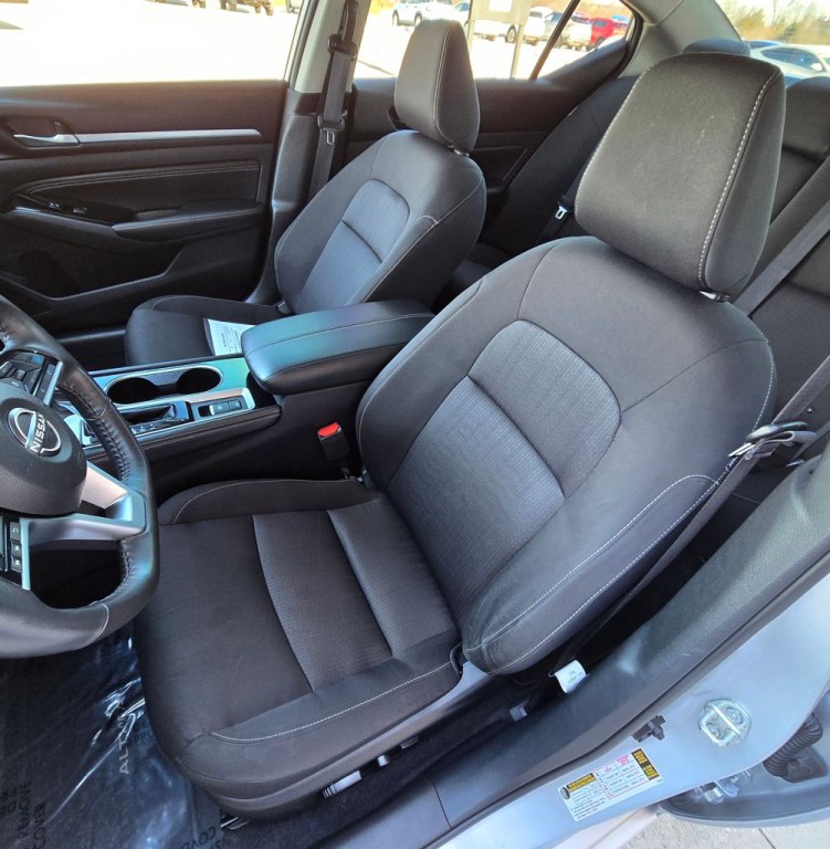 2023 Nissan Altima Image 19