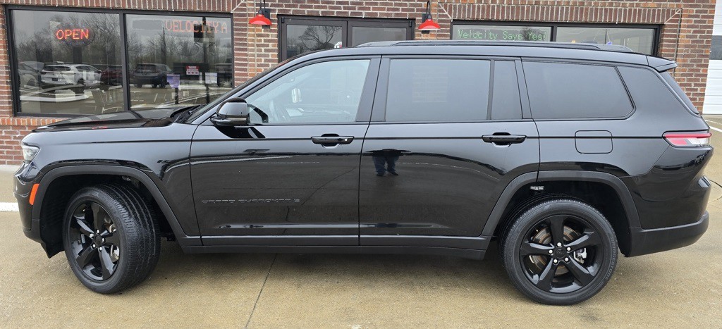 2022 Jeep Grand Cherokee Image 5