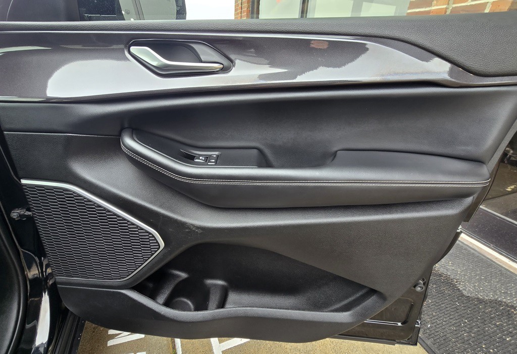 2022 Jeep Grand Cherokee Image 36