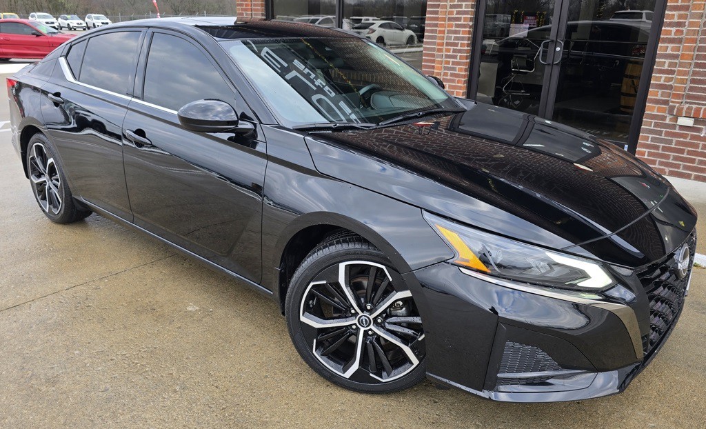 2024 Nissan Altima Image 3