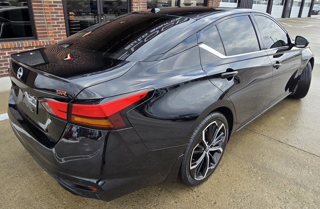 2024 Nissan Altima Image 7