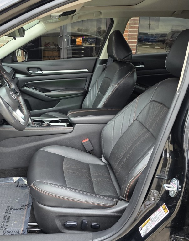 2024 Nissan Altima Image 18