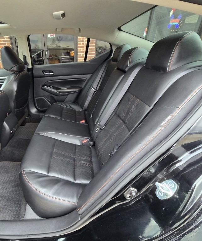 2024 Nissan Altima Image 33