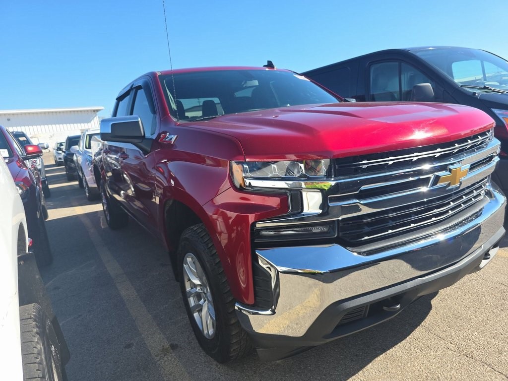 2021 Chevrolet Silverado 1500 Image 3