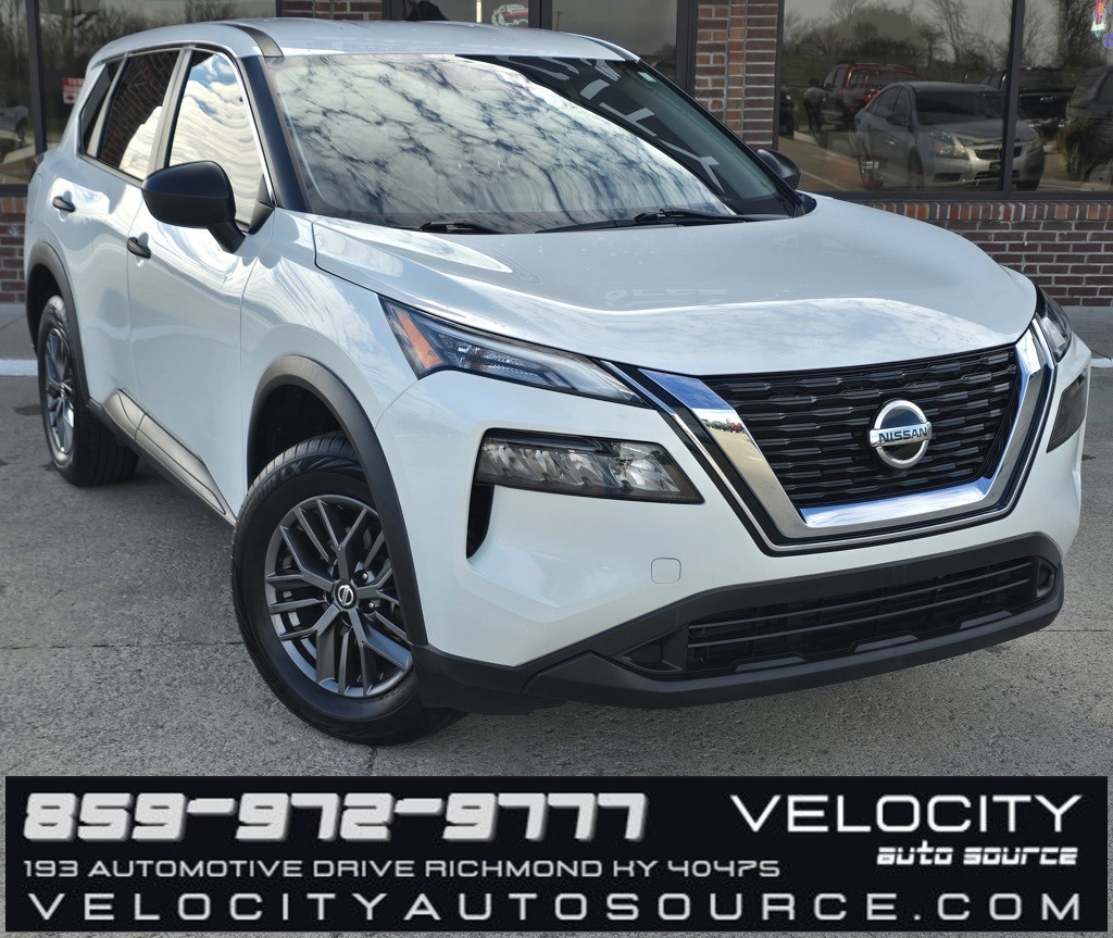 2021 Nissan Rogue Image 1