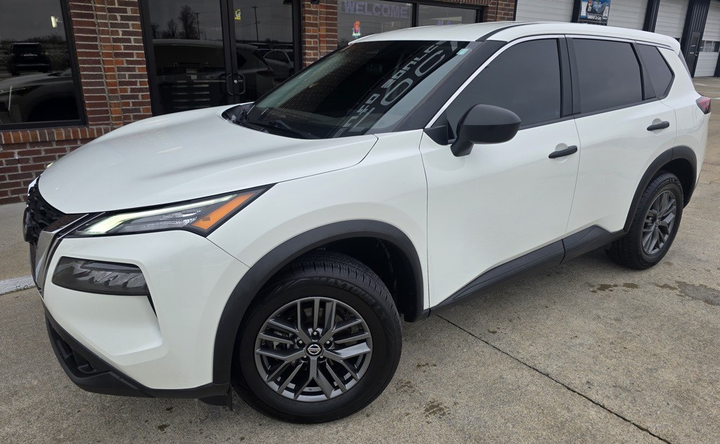 2021 Nissan Rogue Image 3