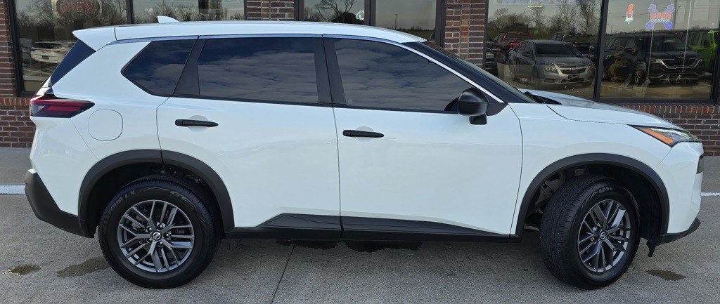 2021 Nissan Rogue Image 4