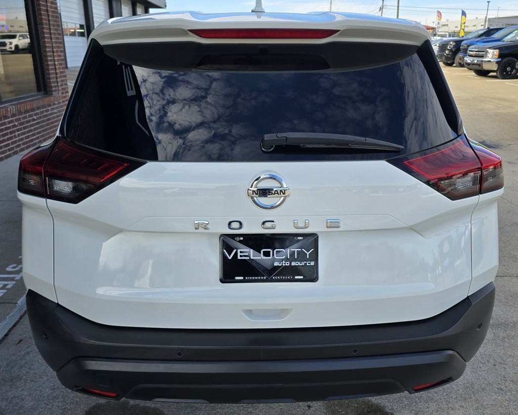 2021 Nissan Rogue Image 8