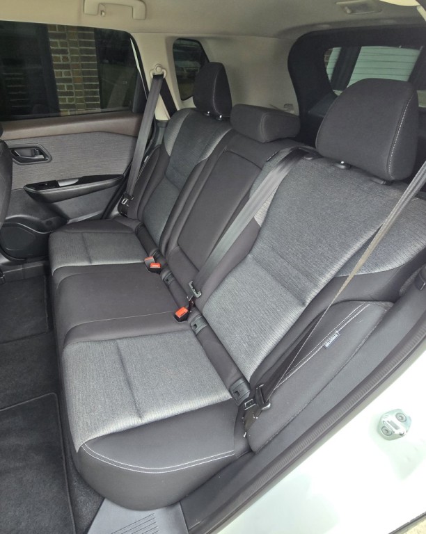 2021 Nissan Rogue Image 33