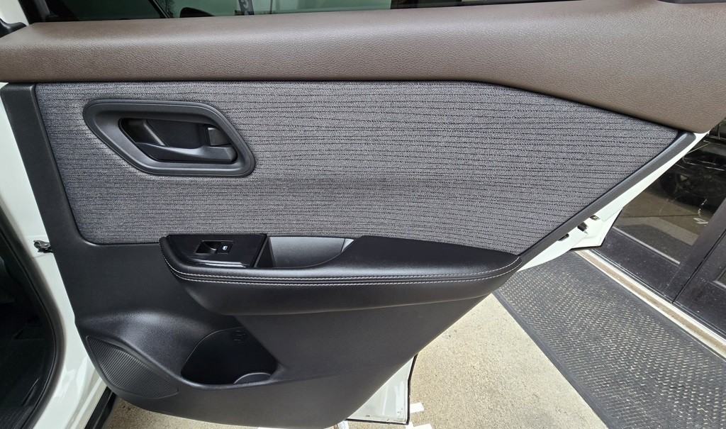 2021 Nissan Rogue Image 37