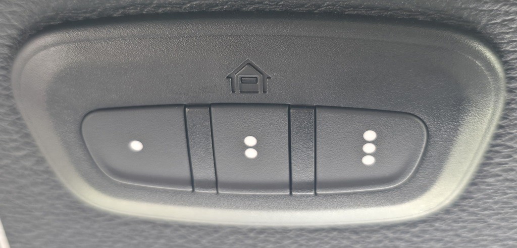 2021 Jeep Wrangler Image 30