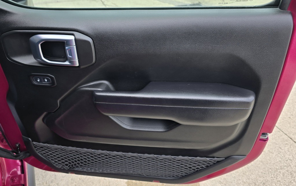 2021 Jeep Wrangler Image 36