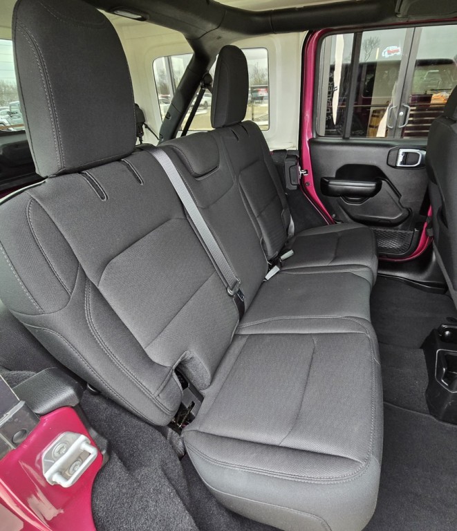 2021 Jeep Wrangler Image 41