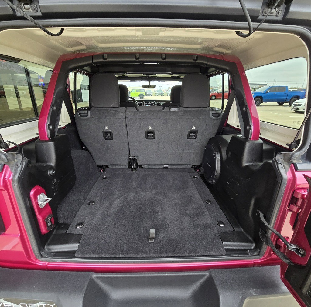 2021 Jeep Wrangler Image 42