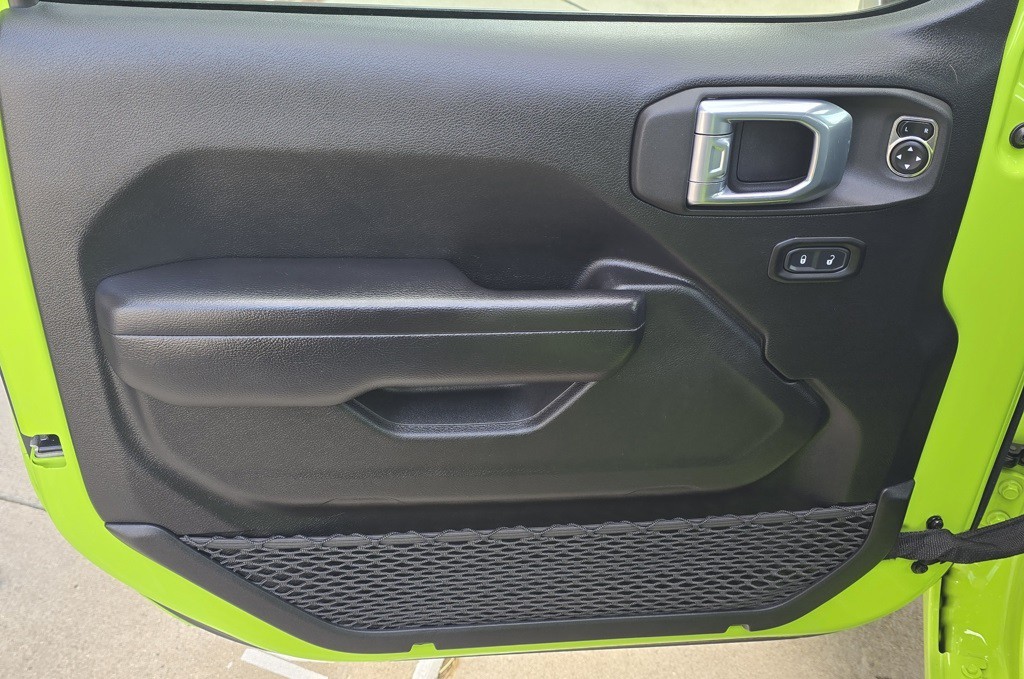 2021 Jeep Wrangler Image 15