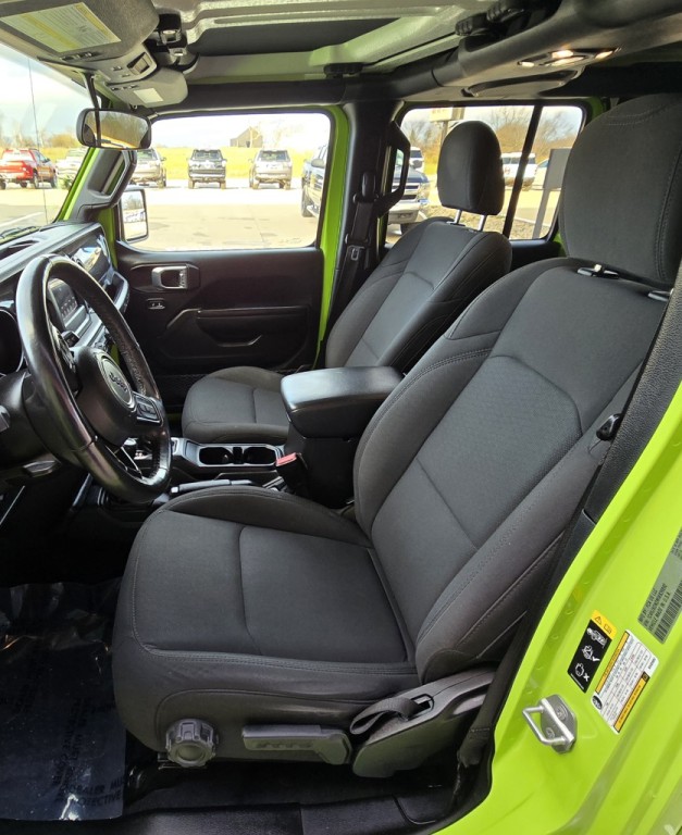 2021 Jeep Wrangler Image 16