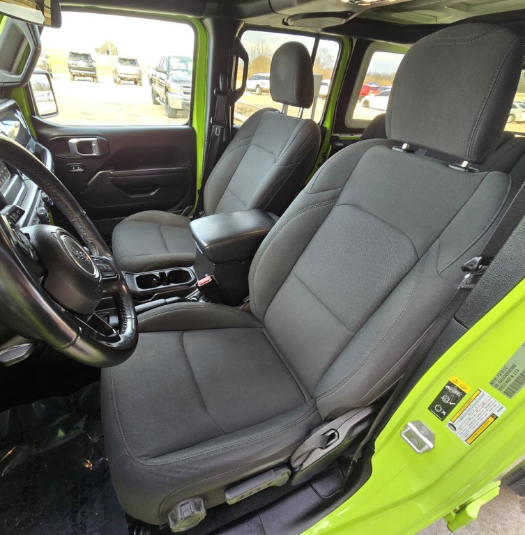 2021 Jeep Wrangler Image 17