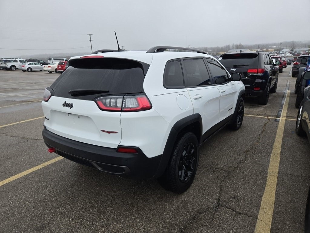 2019 Jeep Cherokee Image 6