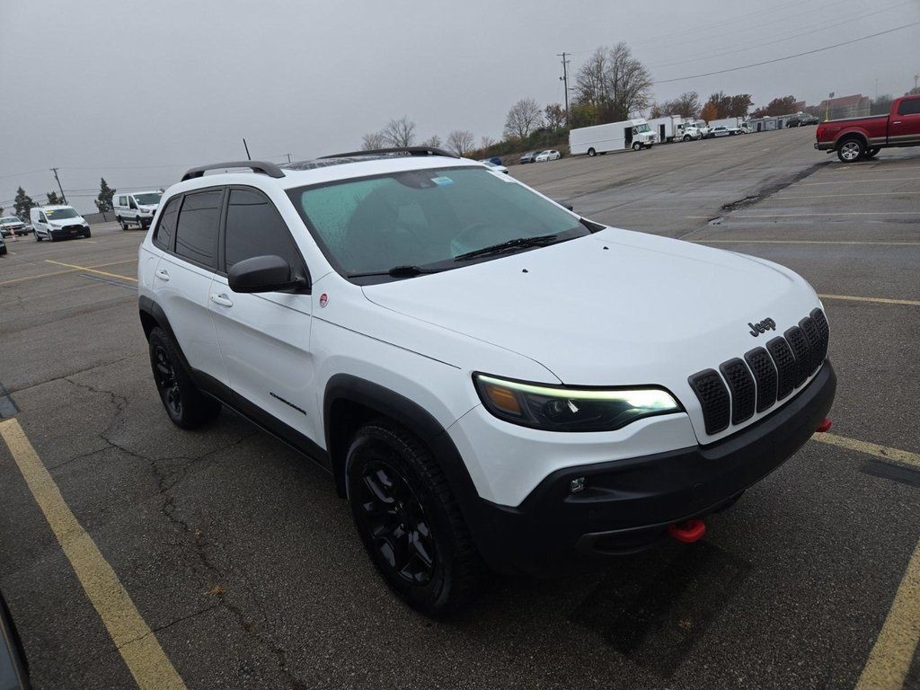 2019 Jeep Cherokee Image 3