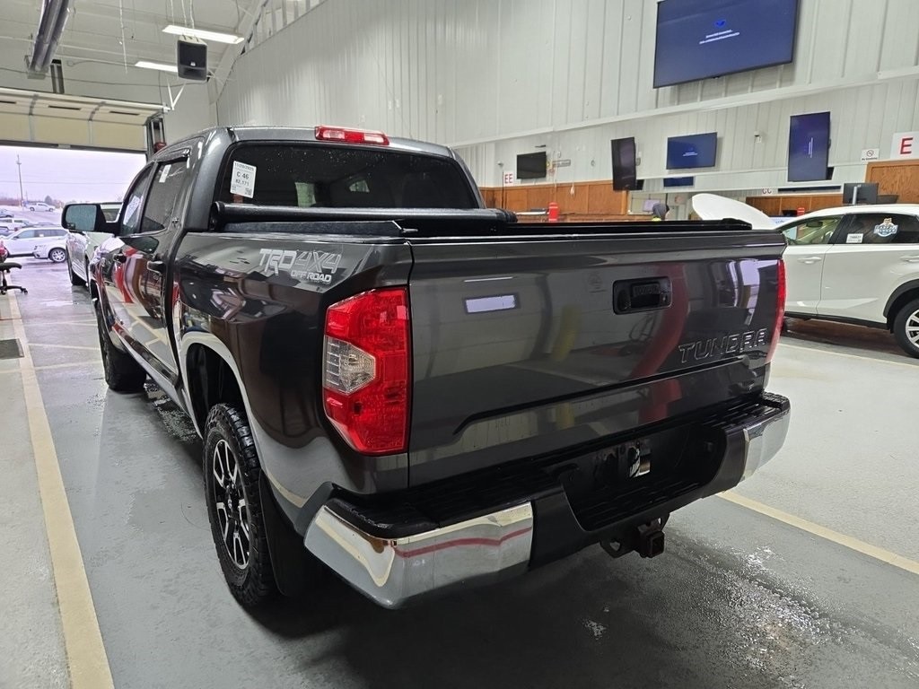 2016 Toyota Tundra Image 2