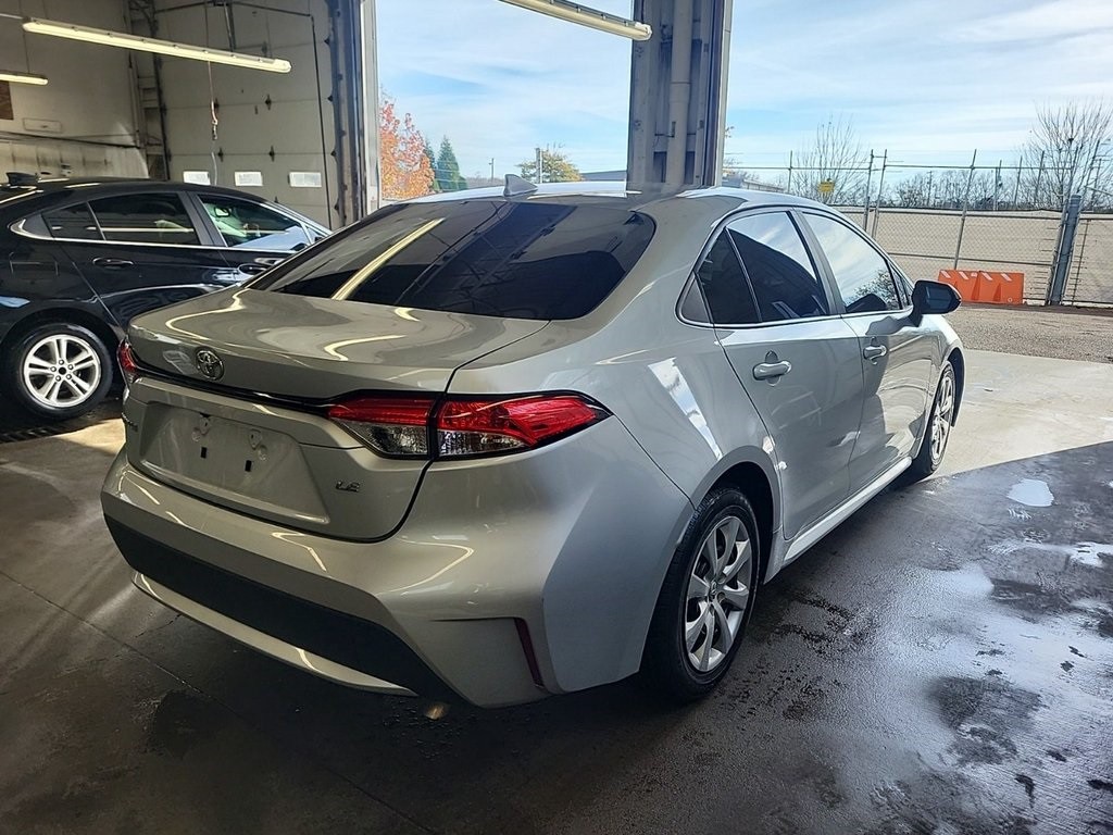 2022 Toyota Corolla Image 3