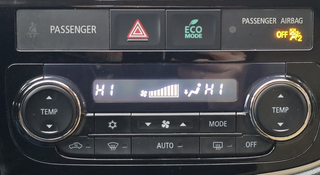 2018 Mitsubishi Outlander Image 28