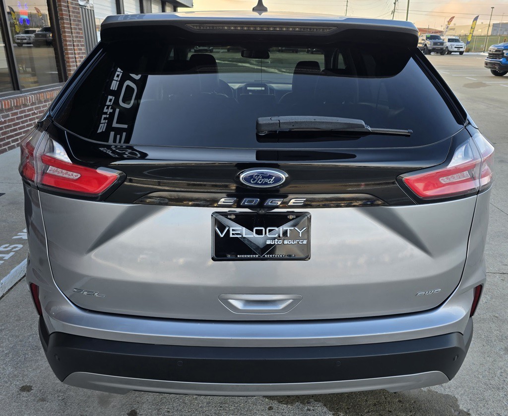 2022 Ford Edge Image 8