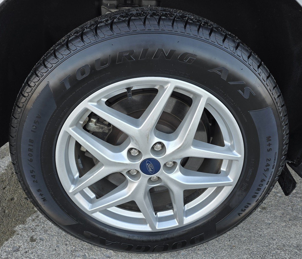 2022 Ford Edge Image 13