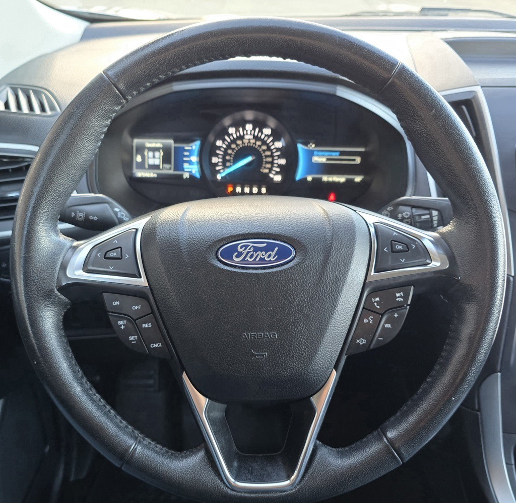 2022 Ford Edge Image 21