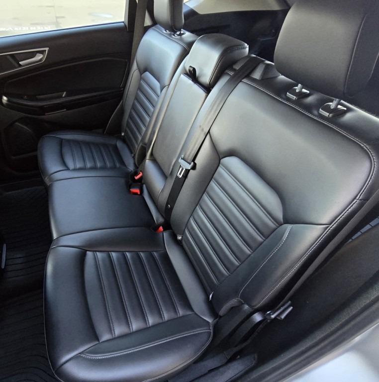 2022 Ford Edge Image 34