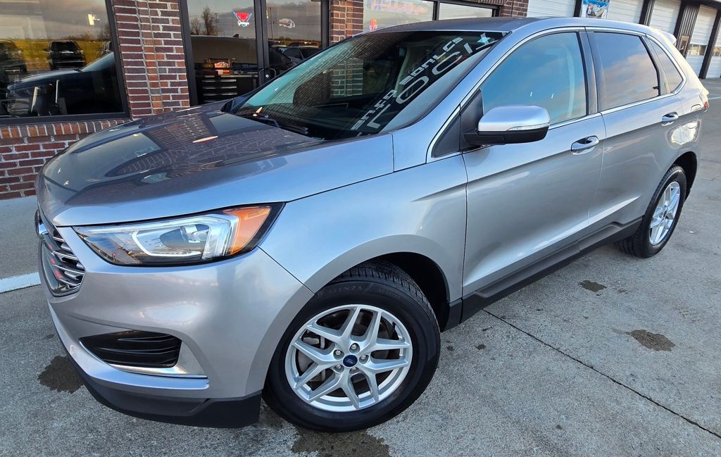 2022 Ford Edge Image 3