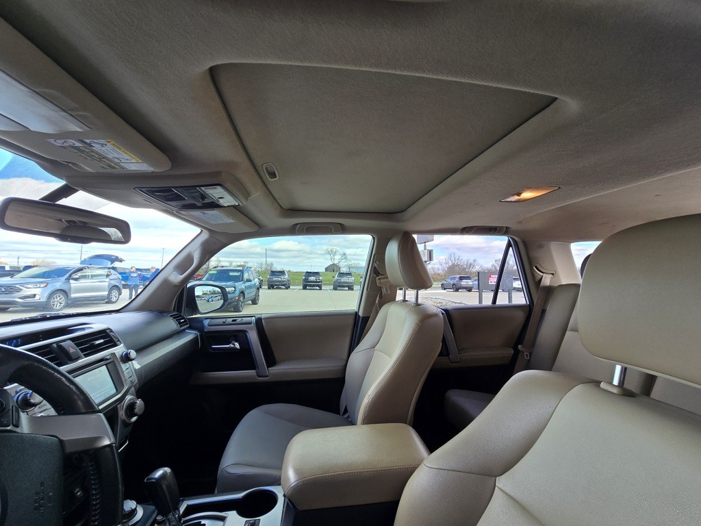 2014 Toyota 4Runner Image 8