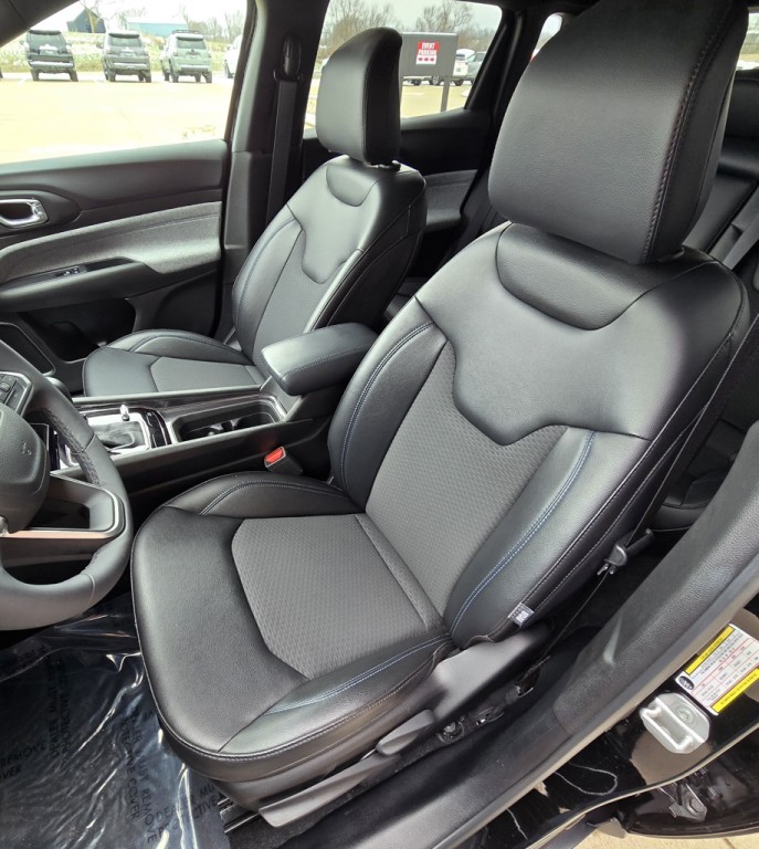 2025 Jeep Compass Image 19