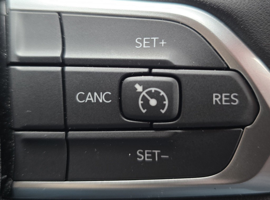 2025 Jeep Compass Image 24