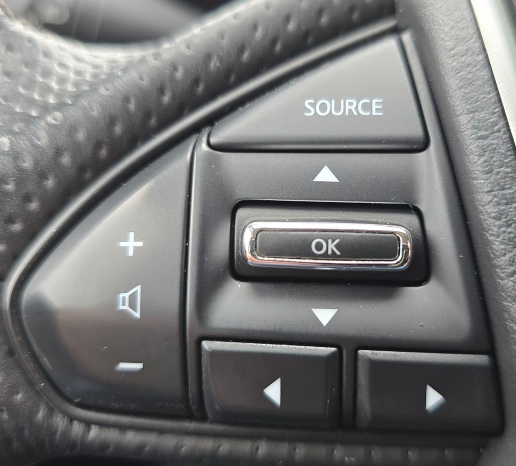 2020 Nissan Maxima Image 21