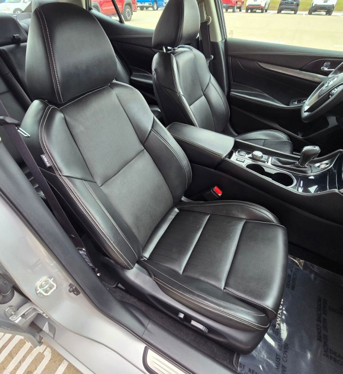 2020 Nissan Maxima Image 35